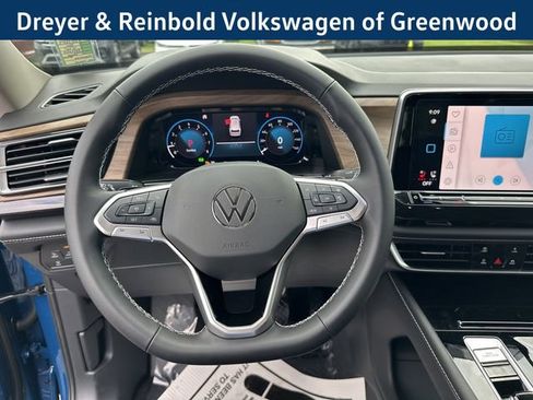 New 2026 Volkswagen Atlas SE image 24