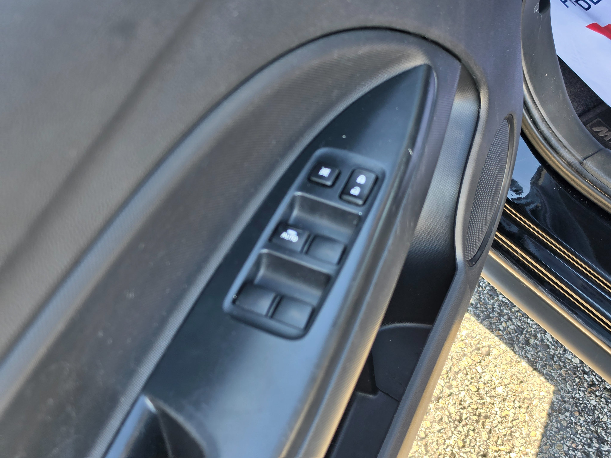 Used 2024 Mitsubishi Mirage ES FWD image 18