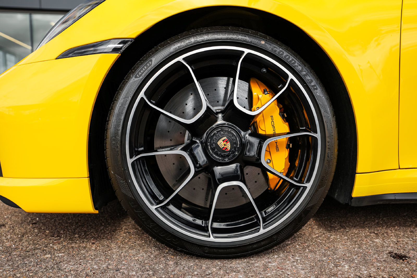 Used 2022 Porsche 911 Turbo S AWD/4WD image 6