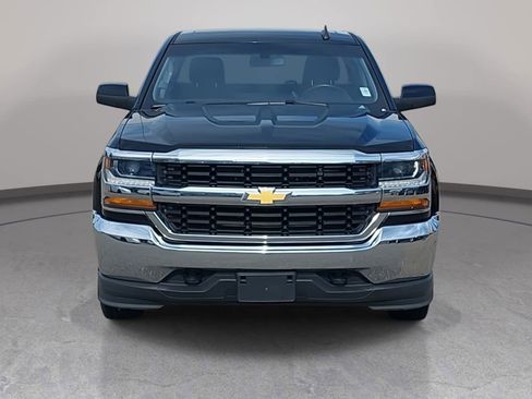 Used 2019 Chevrolet Silverado 1500 LT image 2