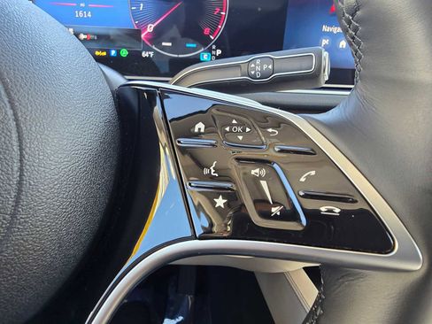 Used 2026 Mercedes-Benz GLS 450 GLS 450 image 34