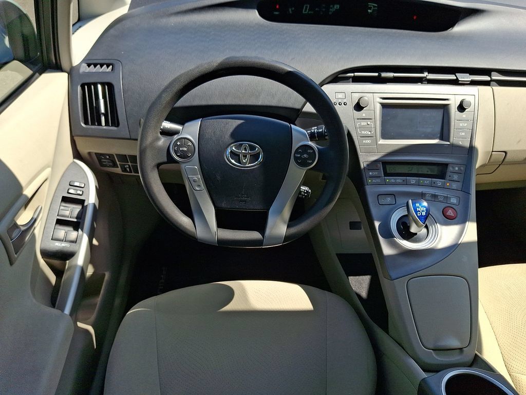 Used 2013 Toyota Prius Two FWD image 2