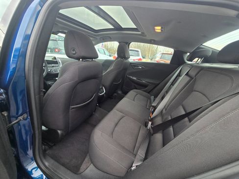 Used 2019 Chevrolet Malibu LT FWD image 30