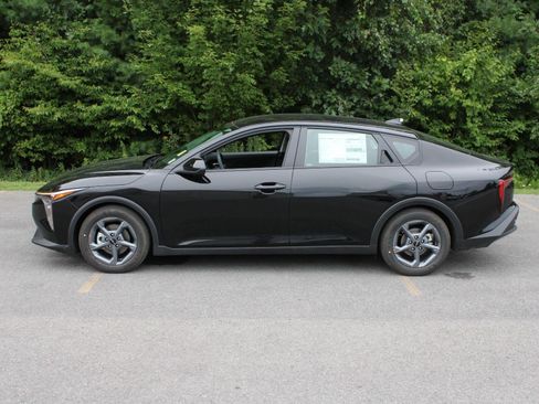 New 2026 Kia K4 FWD image 5