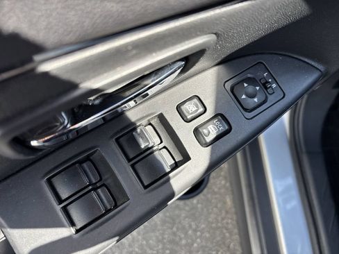 Used 2024 Mitsubishi Outlander Sport LE AWD/4WD image 15