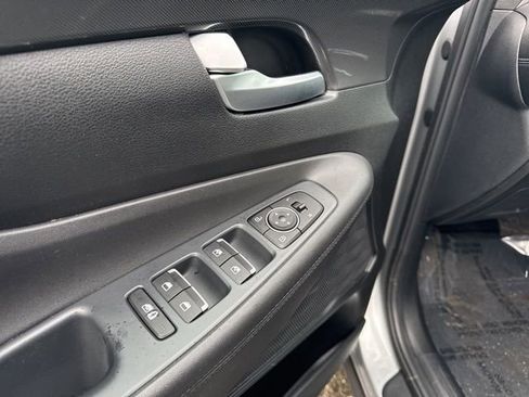 Used 2022 Hyundai Santa Fe SEL image 21