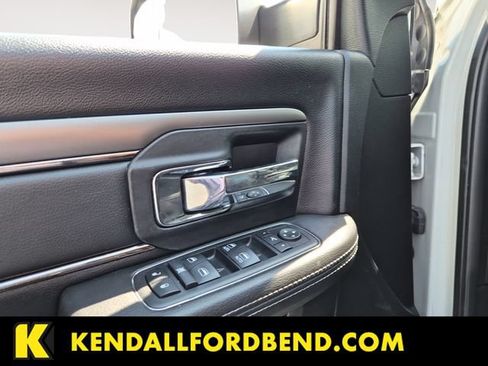 Used 2018 RAM 3500 Laramie w/ Sport Appearance Group AWD/4WD image 10