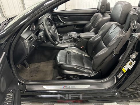 Used 2010 BMW M3 Convertible RWD image 40