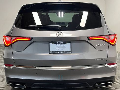 Used 2024 Acura MDX SH-AWD w/ Technology Package image 20