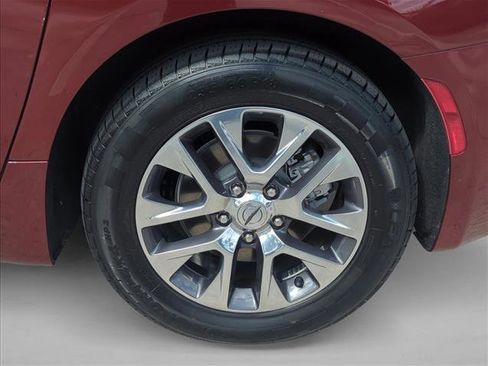 Used 2021 Chrysler Pacifica Pinnacle image 25