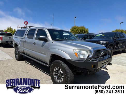 Used 2014 Toyota Tacoma 4x4 Double Cab w/ SR5 Package image 1