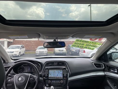 Used 2016 Nissan Maxima 3.5 SL image 9
