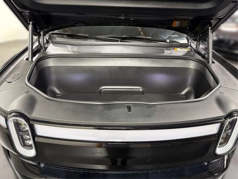 Used 2023 Rivian R1S Adventure Dual AWD/4WD image 16