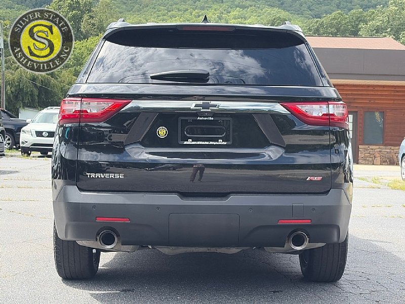 Used 2019 Chevrolet Traverse RS w/ LPO, Floor Liner Package FWD image 5