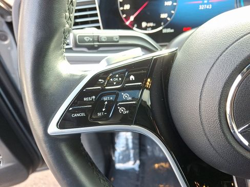 Used 2024 Mercedes-Benz GLE 450e 4MATIC image 22