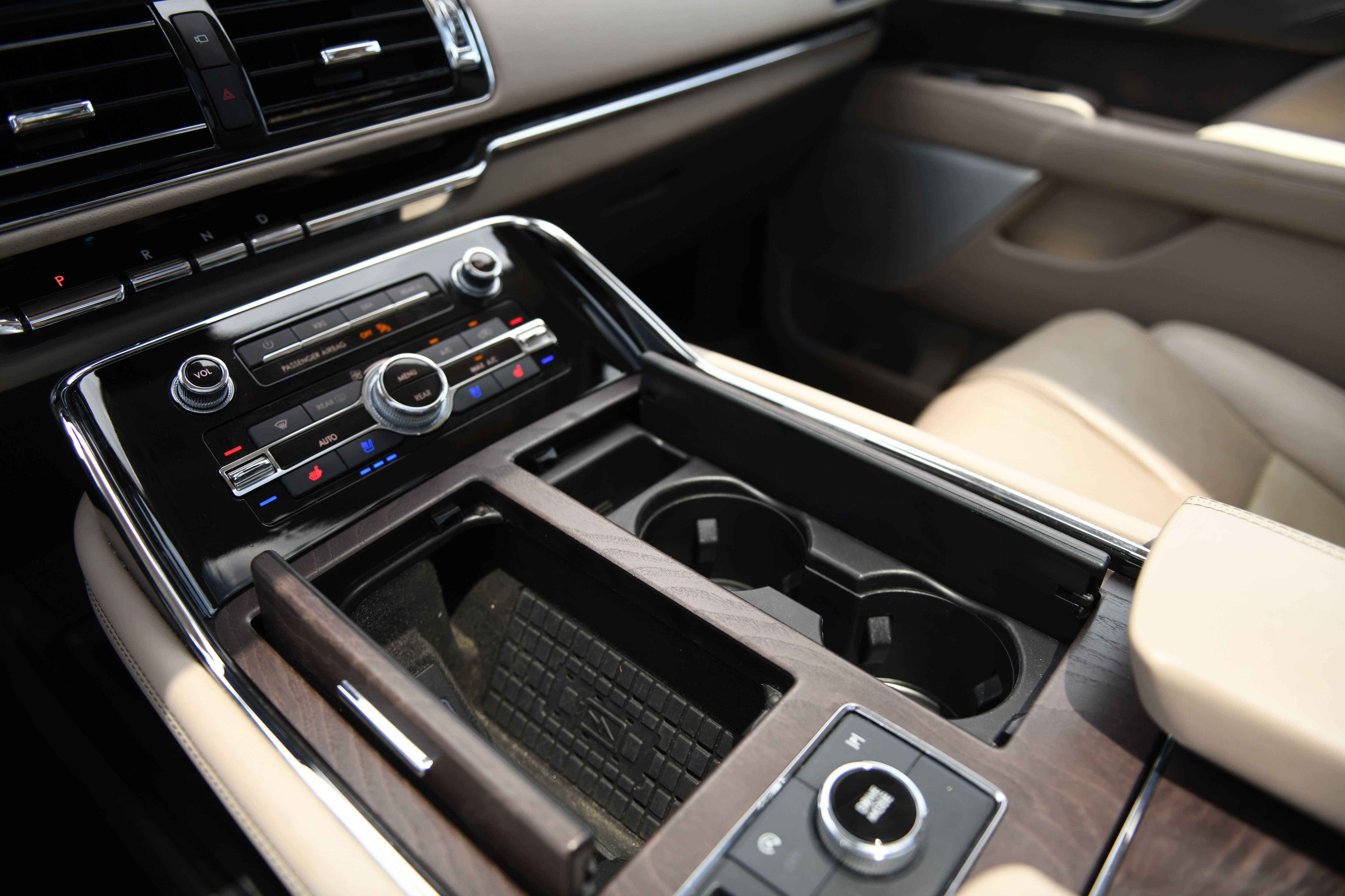 Used 2023 Lincoln Navigator L Reserve AWD/4WD image 22