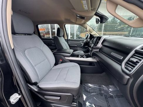 Used 2020 RAM 1500 Big Horn AWD/4WD image 12