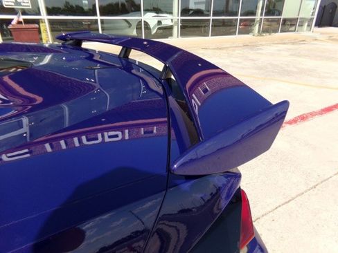 Used 2025 Chevrolet Corvette Stingray Preferred Cpe w/ Z51 Performance Package RWD image 8