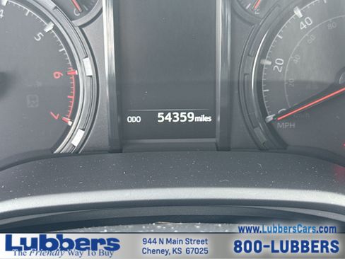 Used 2024 Toyota 4Runner SR5 RWD image 15