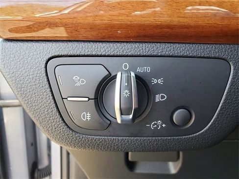 Used 2023 Audi Q5 2.0T Premium Plus image 18