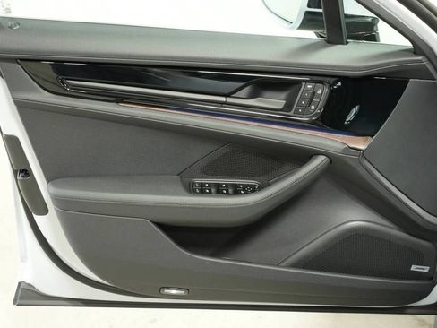 New 2025 Porsche Panamera 4 image 23