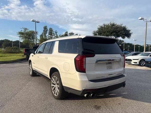 Used 2021 GMC Yukon XL Denali w/ Denali Ultimate Package AWD/4WD image 4