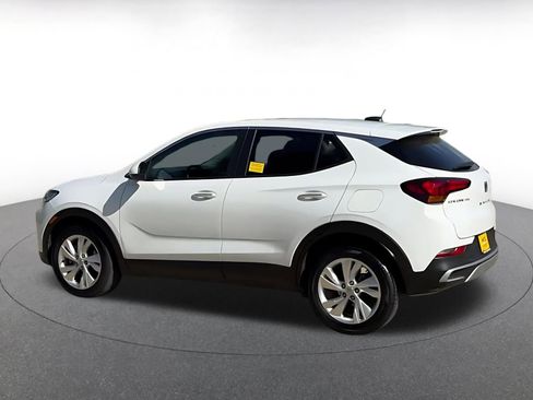 Used 2025 Buick Encore GX Preferred FWD image 10