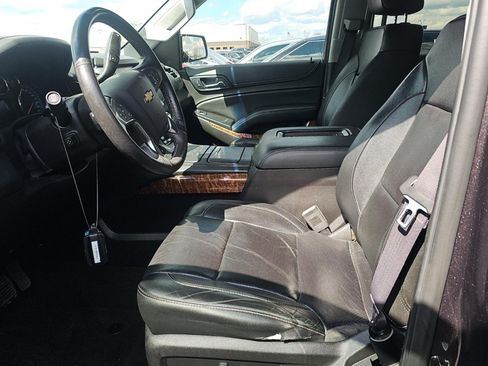 Used 2017 Chevrolet Suburban Premier AWD/4WD image 8