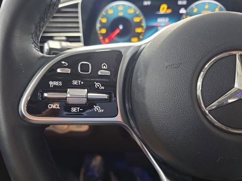 Certified 2023 Mercedes-Benz GLE 450 4MATIC image 17