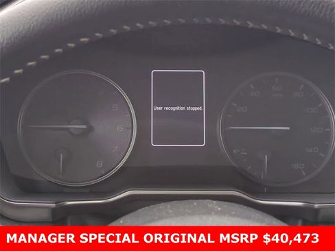 Certified 2025 Subaru Outback Limited image 34