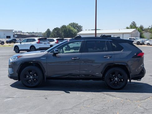 Used 2021 Toyota RAV4 XSE AWD/4WD image 7