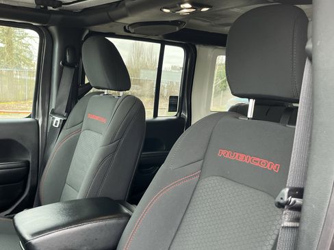Used 2021 Jeep Wrangler Unlimited Rubicon image 16