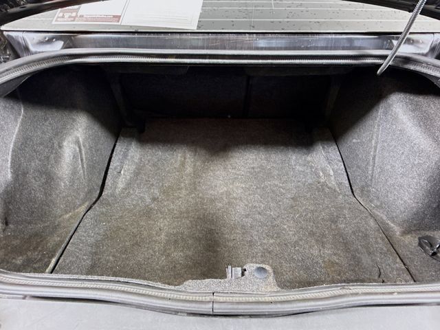 Used 2010 Dodge Challenger R/T RWD image 23