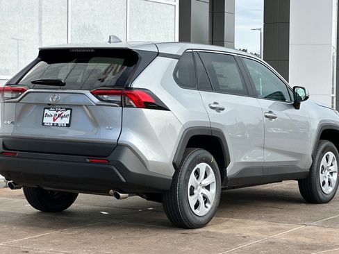 New 2025 Toyota RAV4 LE image 4