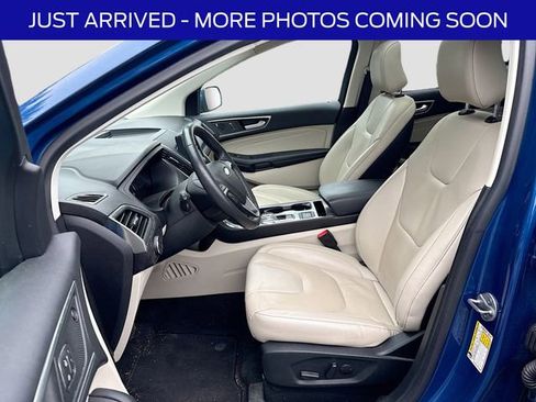 Certified 2022 Ford Edge Titanium AWD/4WD image 15