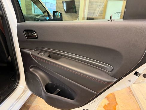 Used 2025 Dodge Durango R/T w/ Blacktop Package image 18