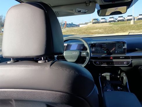 New 2026 Kia Sorento S image 15
