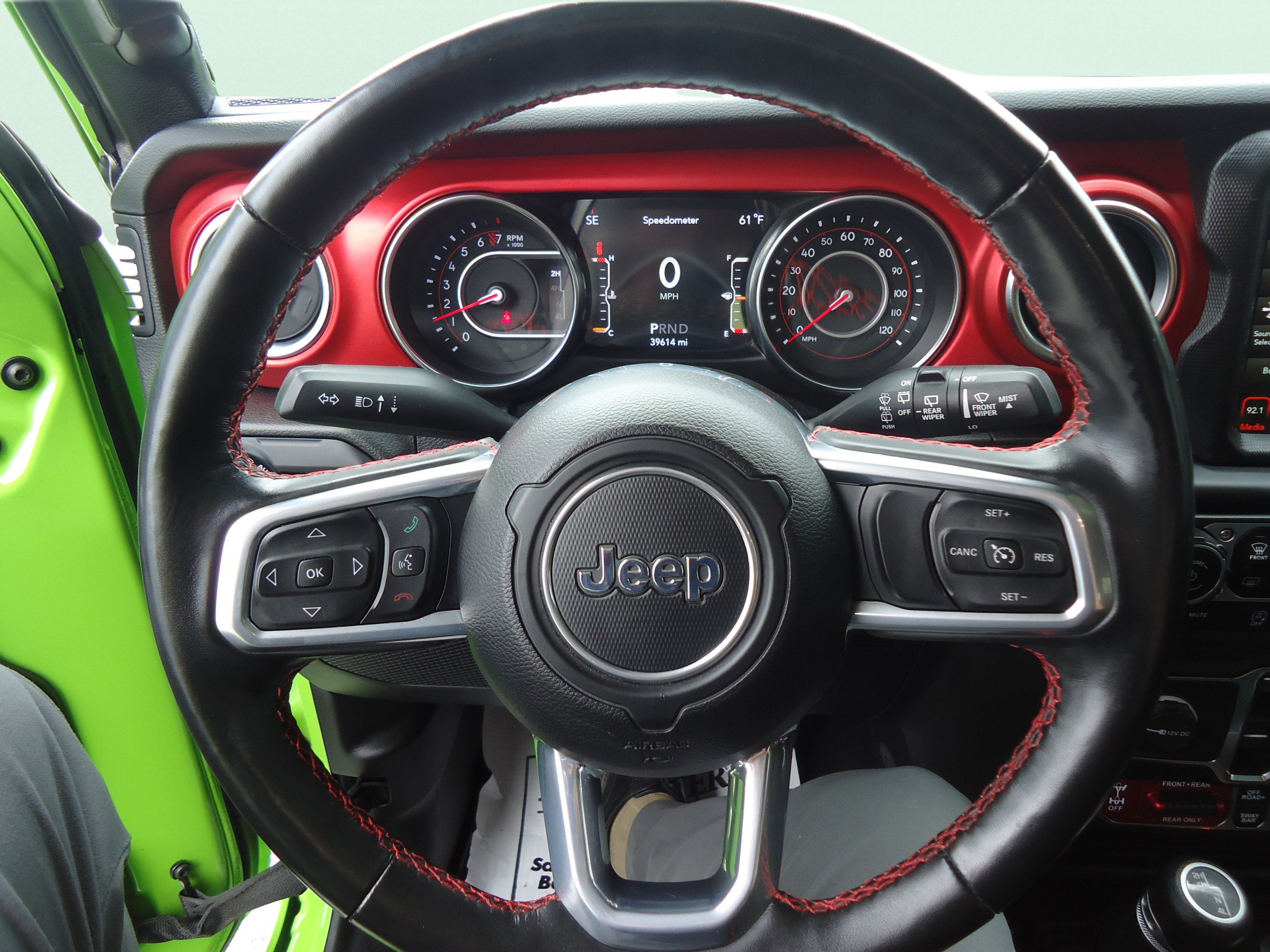 Used 2021 Jeep Wrangler Unlimited Rubicon w/ Xtreme Recon 35" Tire Package AWD/4WD image 12