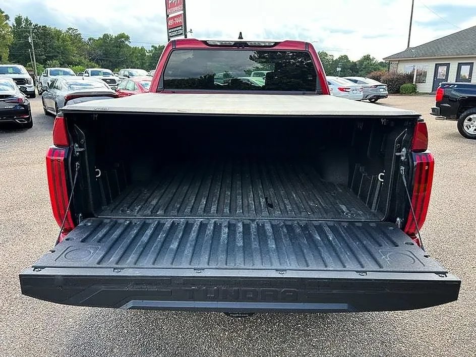 Used 2023 Toyota Tundra Limited AWD/4WD image 47