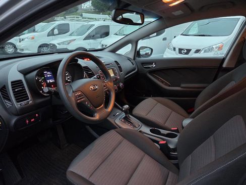 Used 2016 Kia Forte LX w/ LX Popular Plus Package image 14