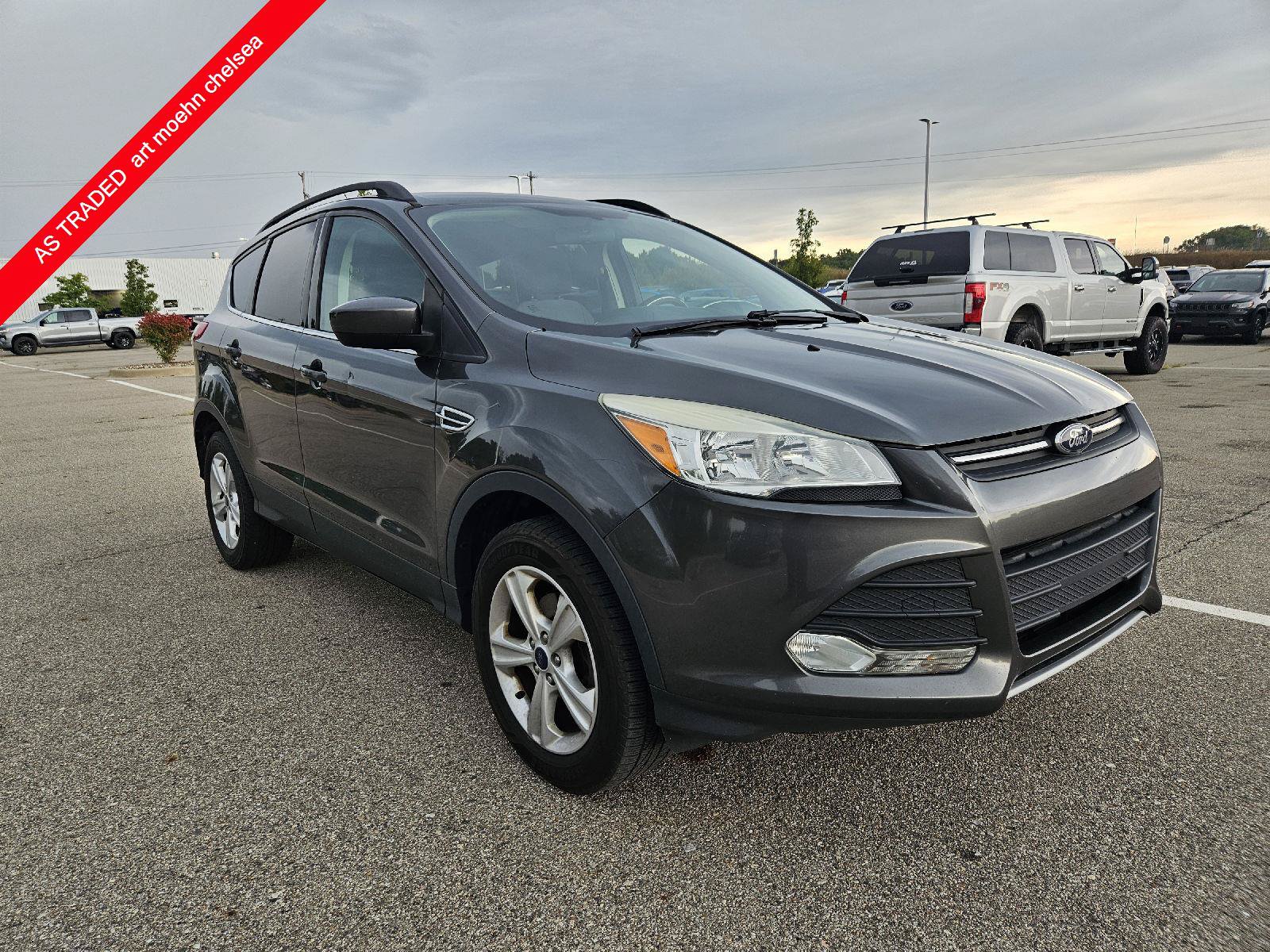 Used 2016 Ford Escape SE w/ Equipment Group 201A FWD image 1