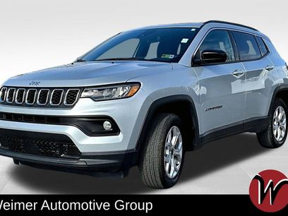 Used 2025 Jeep Compass Latitude w/ Convenience Group