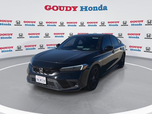 Used 2023 Honda Civic Sport image 3