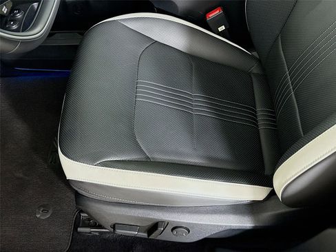 Used 2024 Kia EV6 GT-Line image 21