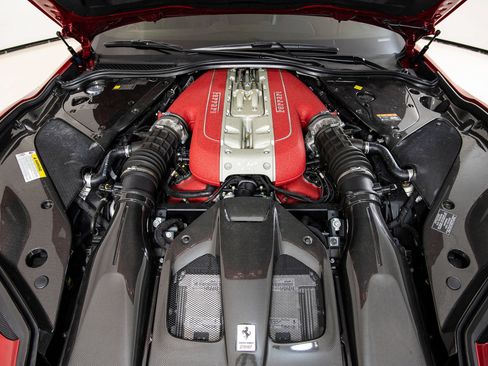 Certified 2022 Ferrari 812 GTS RWD image 34