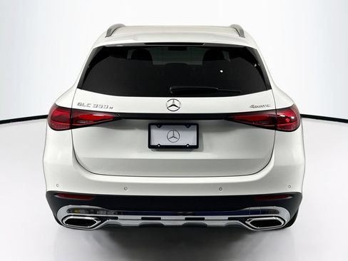 Certified 2025 Mercedes-Benz GLC 350e 4MATIC image 6