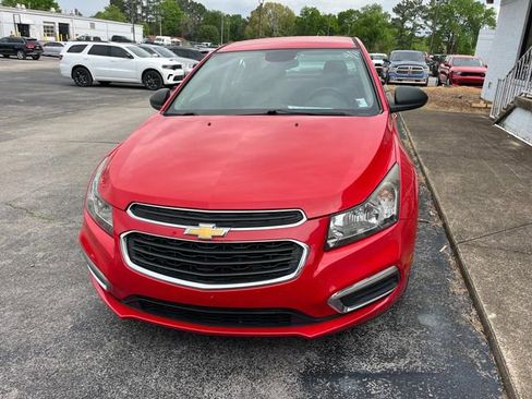 Used 2016 Chevrolet Cruze LS image 8