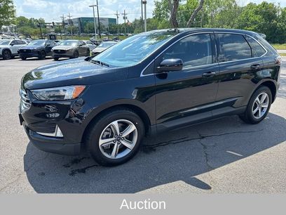 Used 2022 Ford Edge SEL w/ Convenience Package