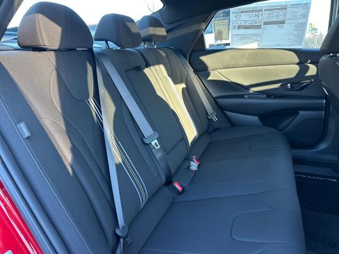 New 2026 Hyundai Elantra SEL Sport Premium FWD image 11
