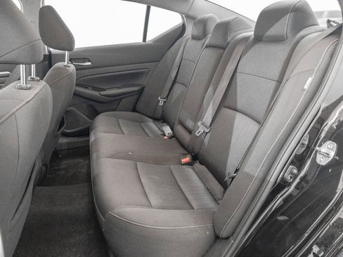 Used 2021 Nissan Altima 2.5 SV image 9